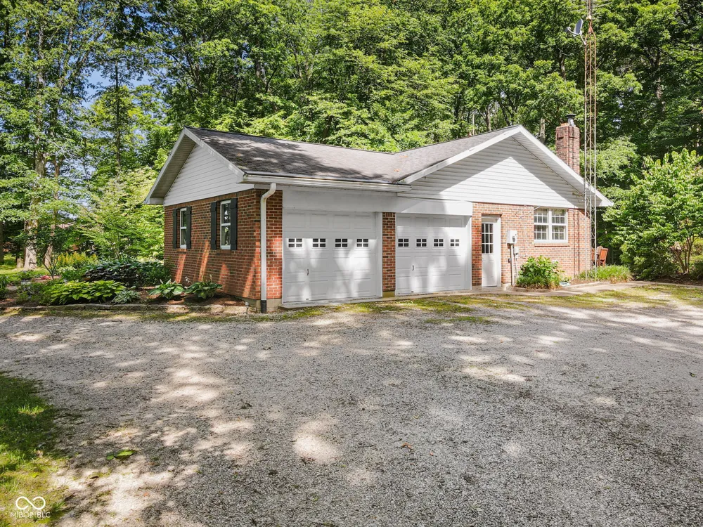 8568 E County Road 400 Greensburg, IN 47240