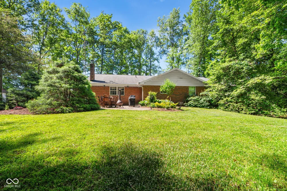 8568 E County Road 400 Greensburg, IN 47240