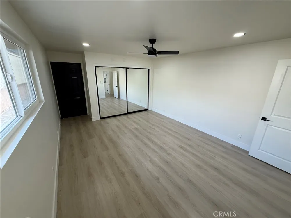 564 W Macarthur #3 San Pedro, CA 90731