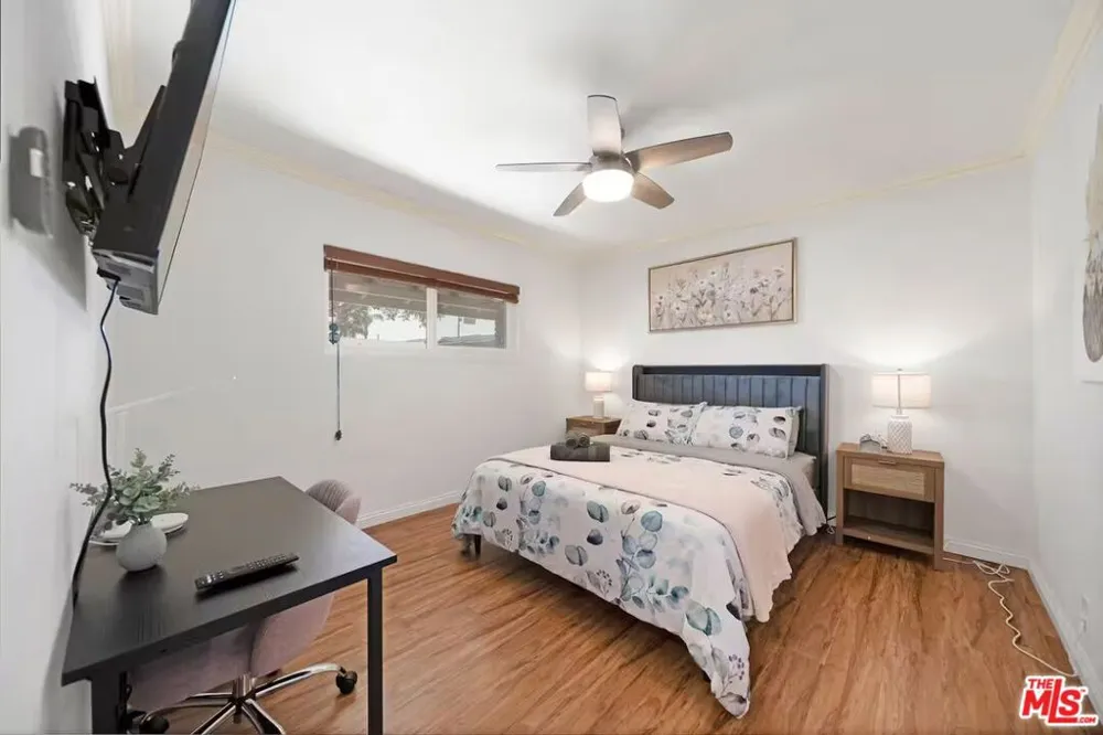 15213 Daphne Avenue Gardena, CA 90249