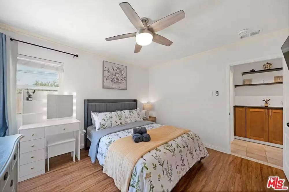 15213 Daphne Avenue Gardena, CA 90249