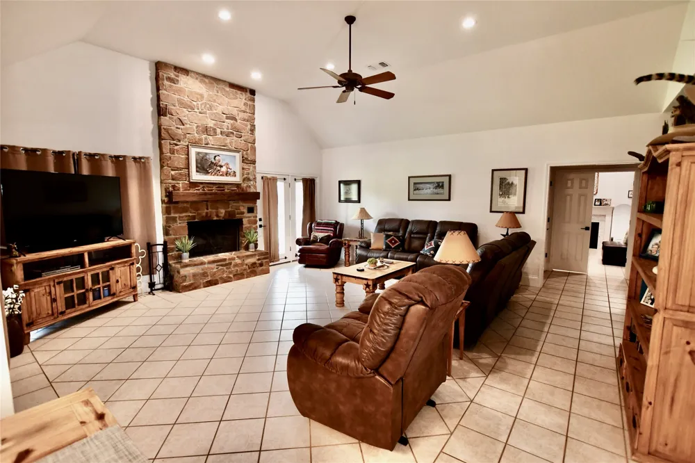 33 Quail Ridge Goldthwaite, TX 76844