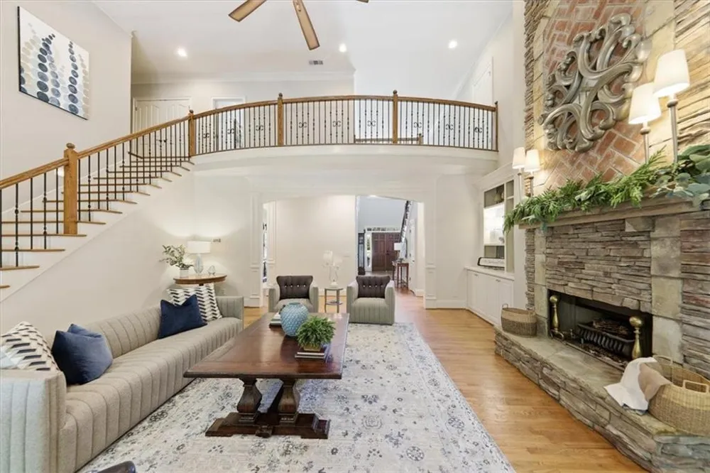 5118 Deer Creek Court Flowery Branch, GA 30542