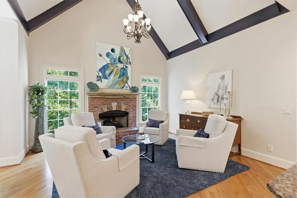 5118 Deer Creek Court Flowery Branch, GA 30542