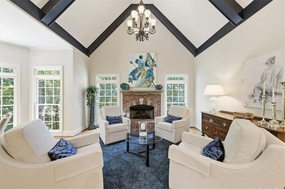 5118 Deer Creek Court Flowery Branch, GA 30542