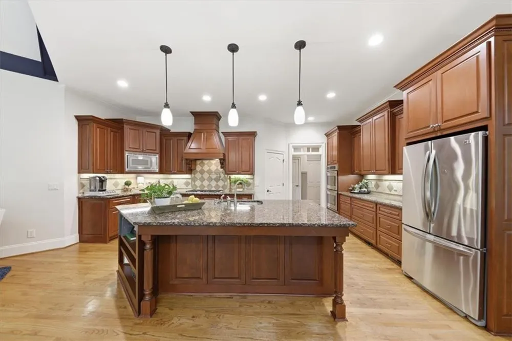 5118 Deer Creek Court Flowery Branch, GA 30542