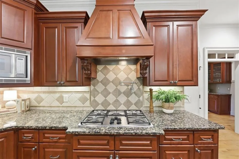 5118 Deer Creek Court Flowery Branch, GA 30542