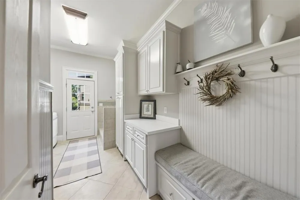 5118 Deer Creek Court Flowery Branch, GA 30542