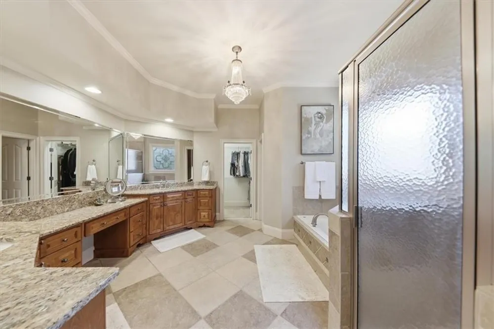5118 Deer Creek Court Flowery Branch, GA 30542