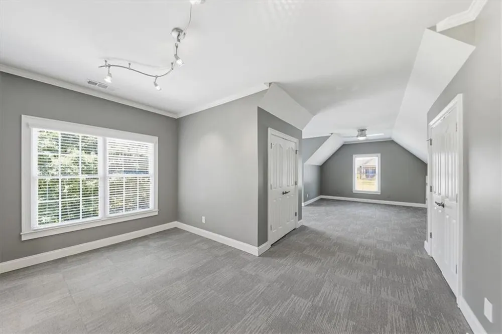 5118 Deer Creek Court Flowery Branch, GA 30542