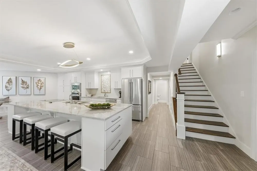 5118 Deer Creek Court Flowery Branch, GA 30542