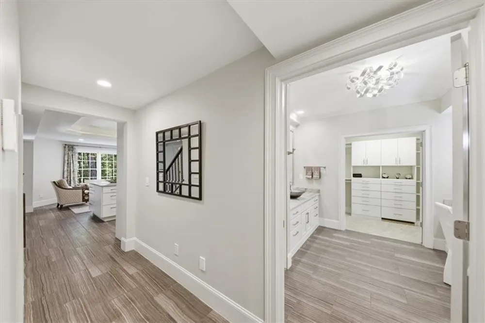 5118 Deer Creek Court Flowery Branch, GA 30542