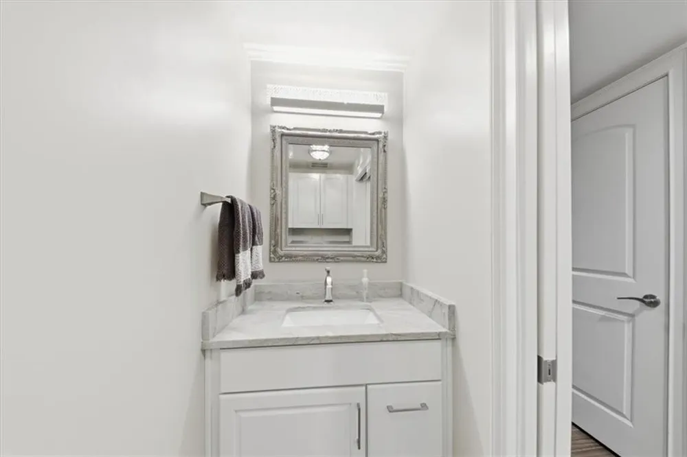 5118 Deer Creek Court Flowery Branch, GA 30542