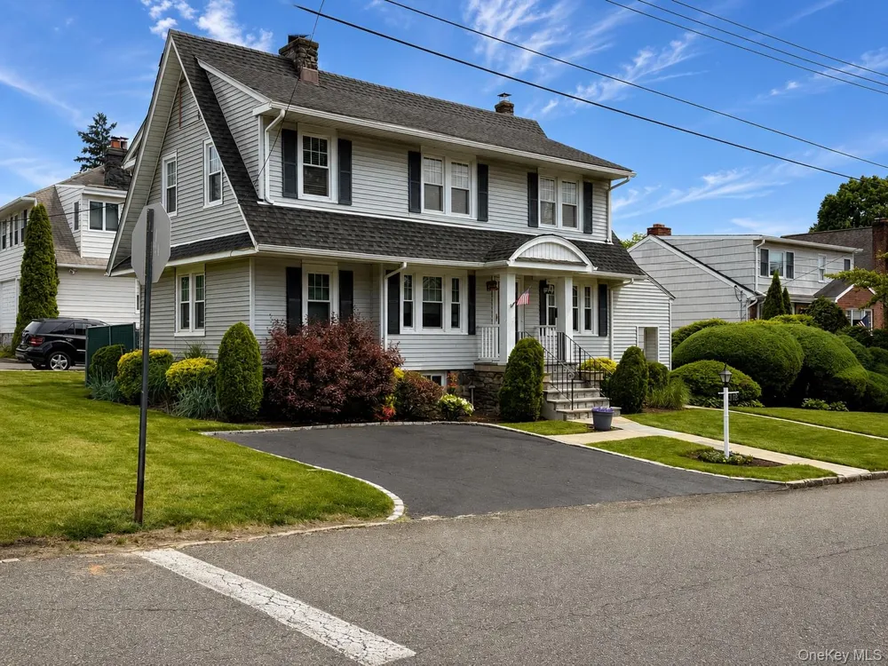 118 Gaylor Road Scarsdale, NY 10583