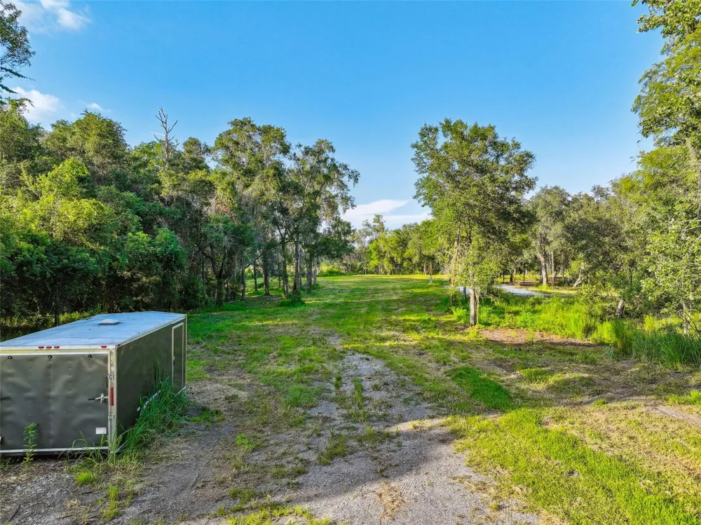 1758 LAND O LAKES BOULEVARD Lutz, FL 33549
