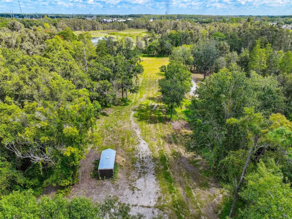 1758 LAND O LAKES BOULEVARD Lutz, FL 33549