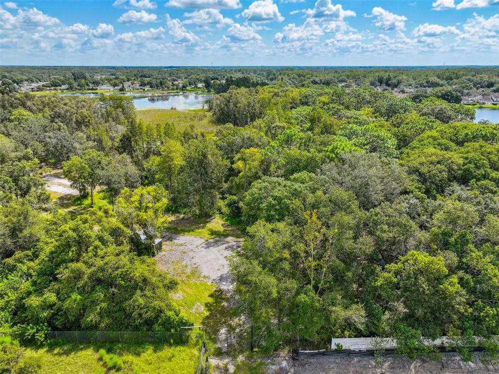 1758 LAND O LAKES BOULEVARD Lutz, FL 33549