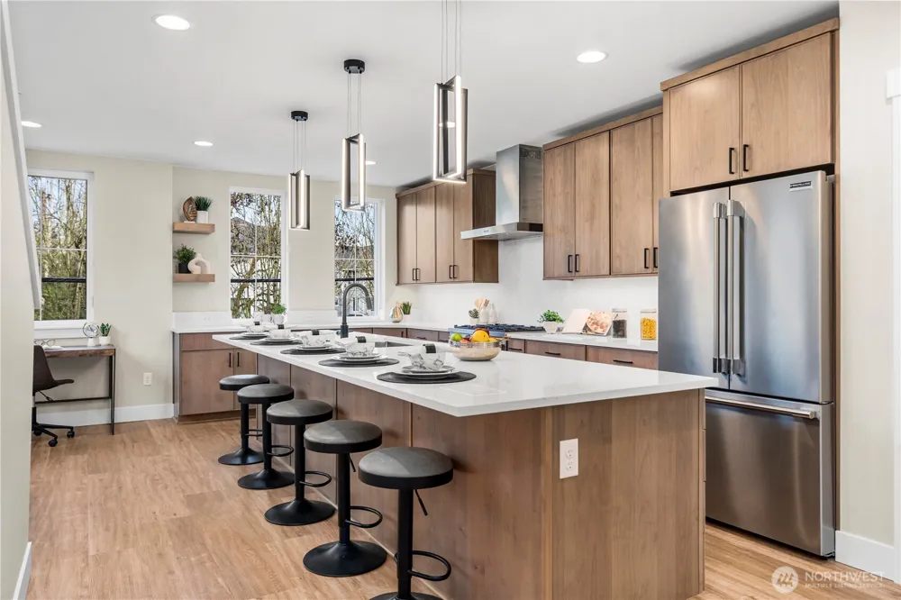 539 NW Juniper Street Issaquah, WA 98027