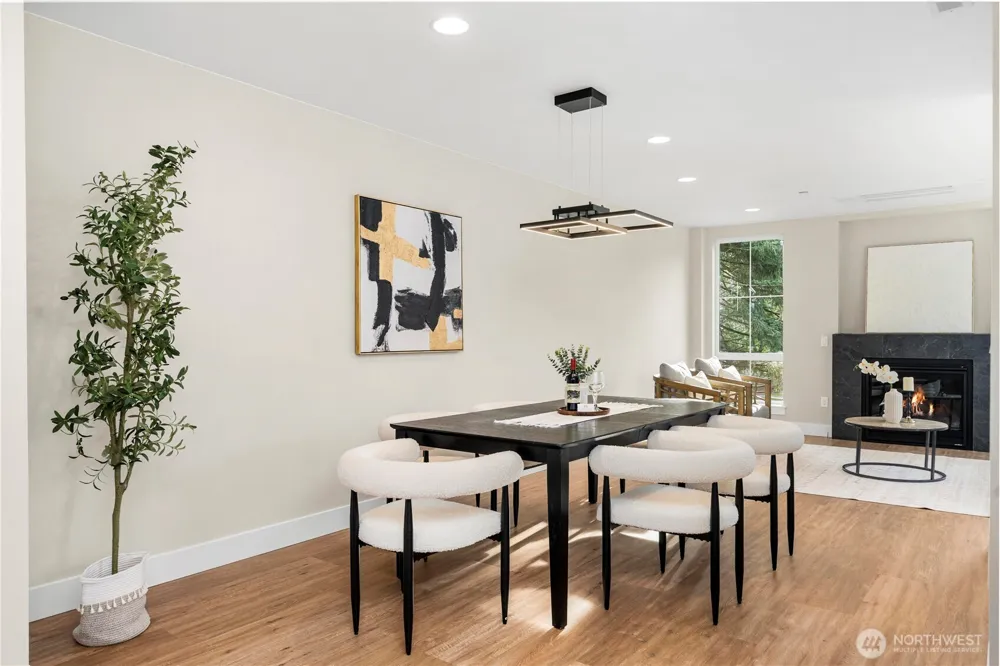 539 NW Juniper Street Issaquah, WA 98027