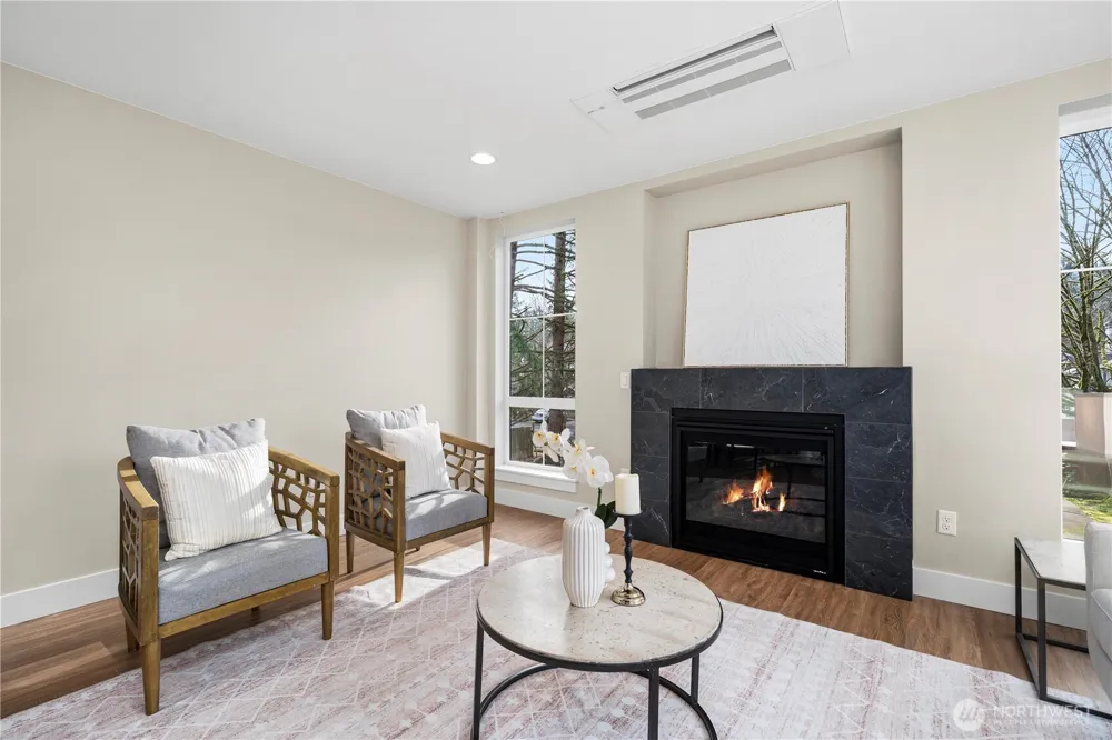 539 NW Juniper Street Issaquah, WA 98027