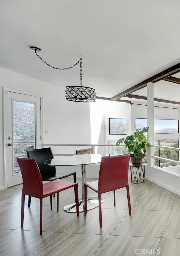 8742 Azul West Hills, CA 91304