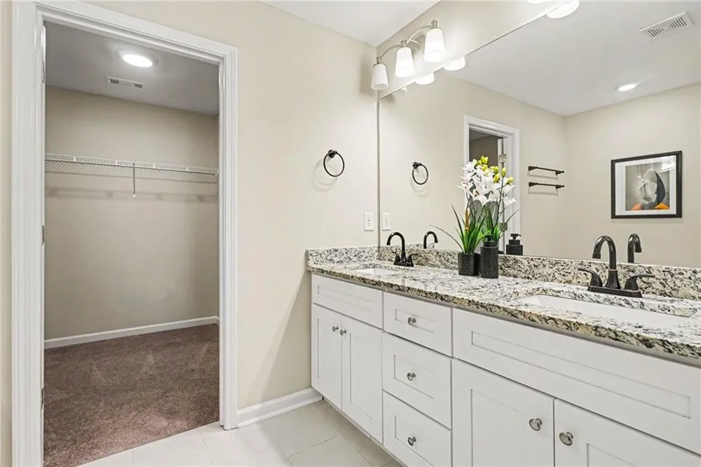 181 Dewey Road Lilburn, GA 30047