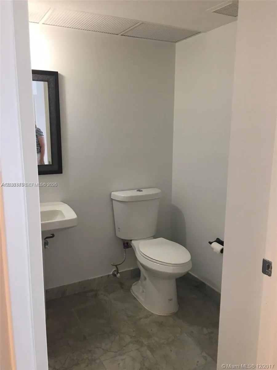 9341 Collins Ave #1006 Surfside, FL 33154