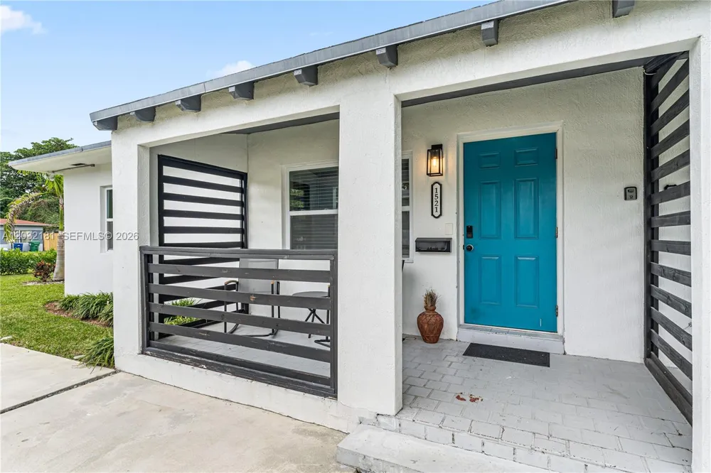 1521 NE 118th Ter #1 Miami, FL 33161