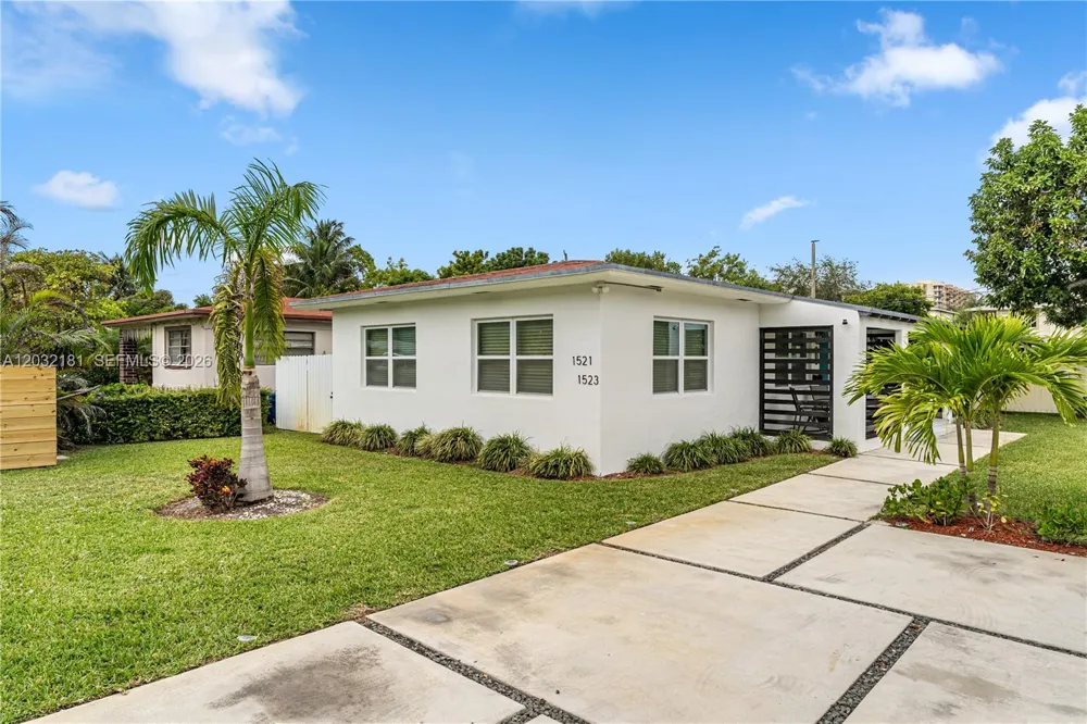 1521 NE 118th Ter #1 Miami, FL 33161