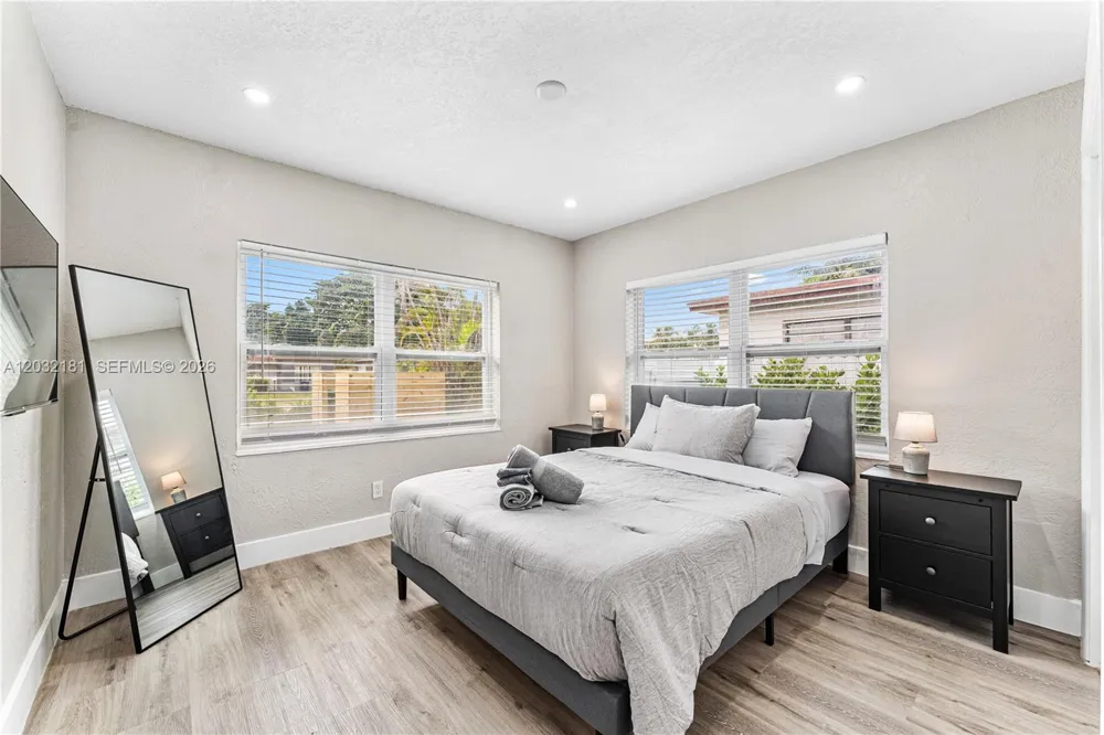 1521 NE 118th Ter #1 Miami, FL 33161