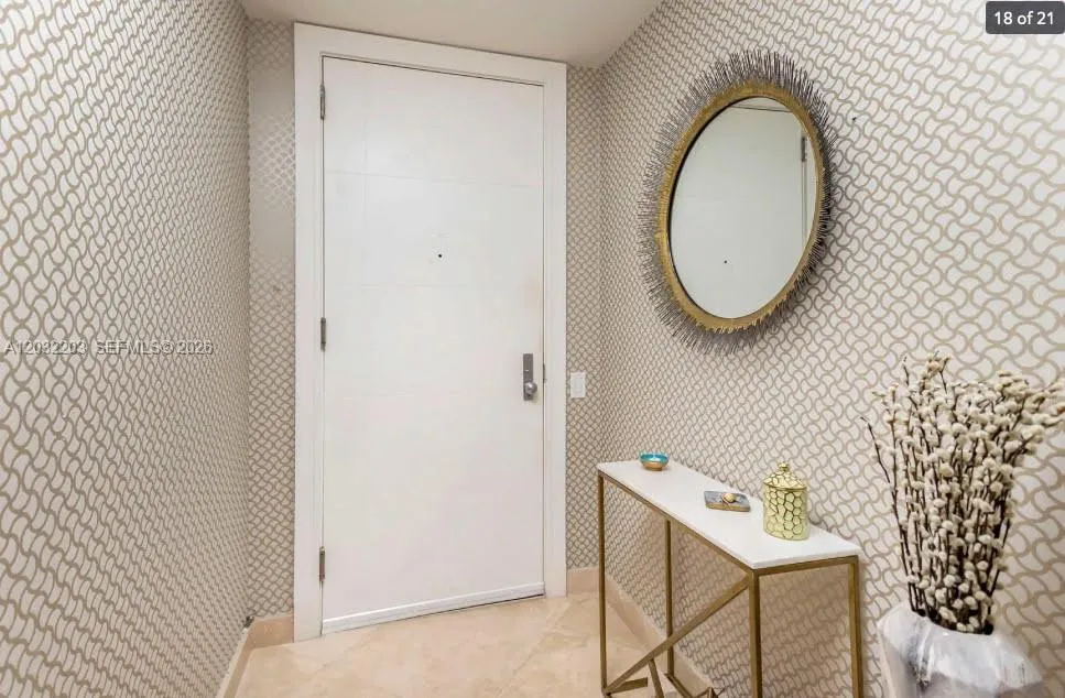 888 Brickell Key Dr #1004 Miami, FL 33131