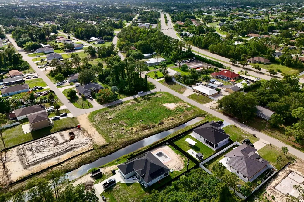 4th St W Lehigh Acres, FL 33971