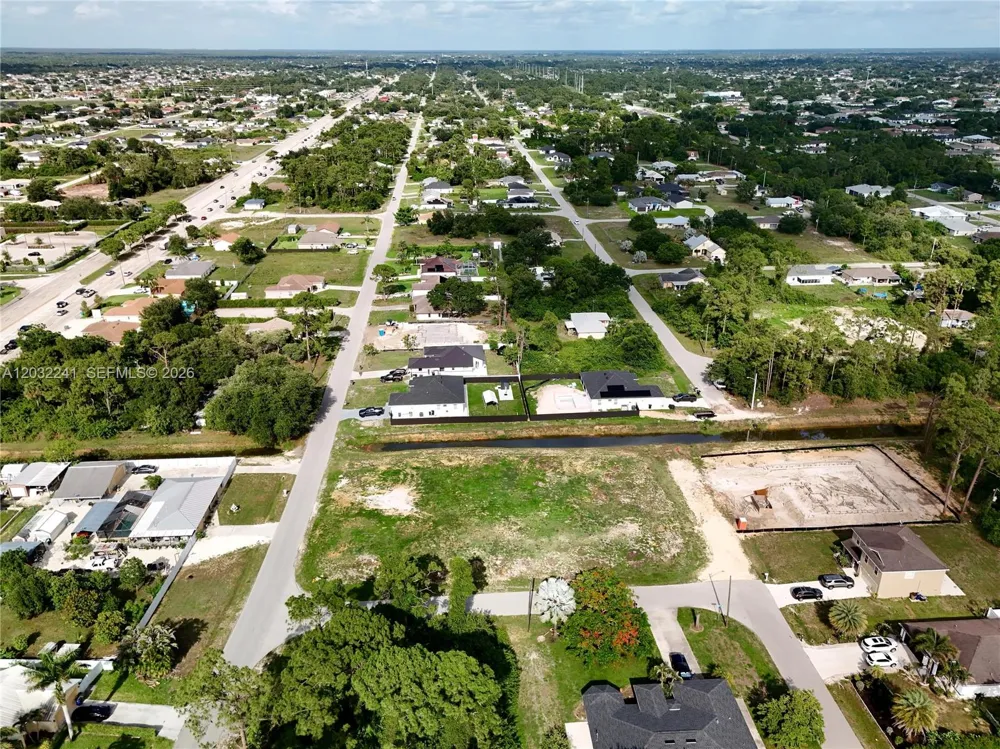 4th St W Lehigh Acres, FL 33971