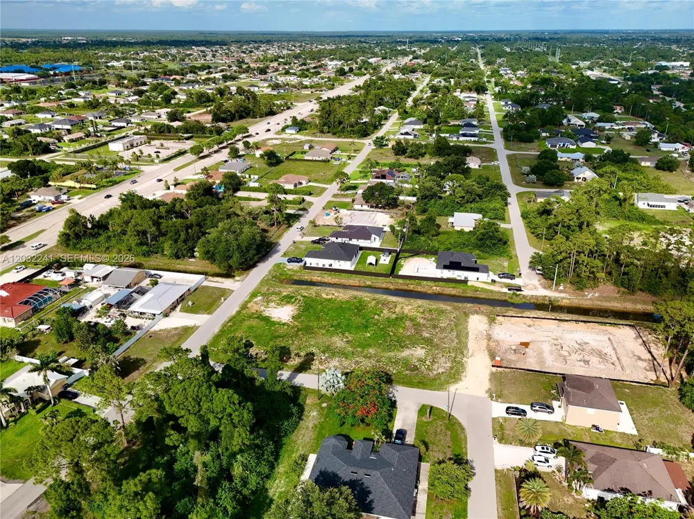 4th St W Lehigh Acres, FL 33971