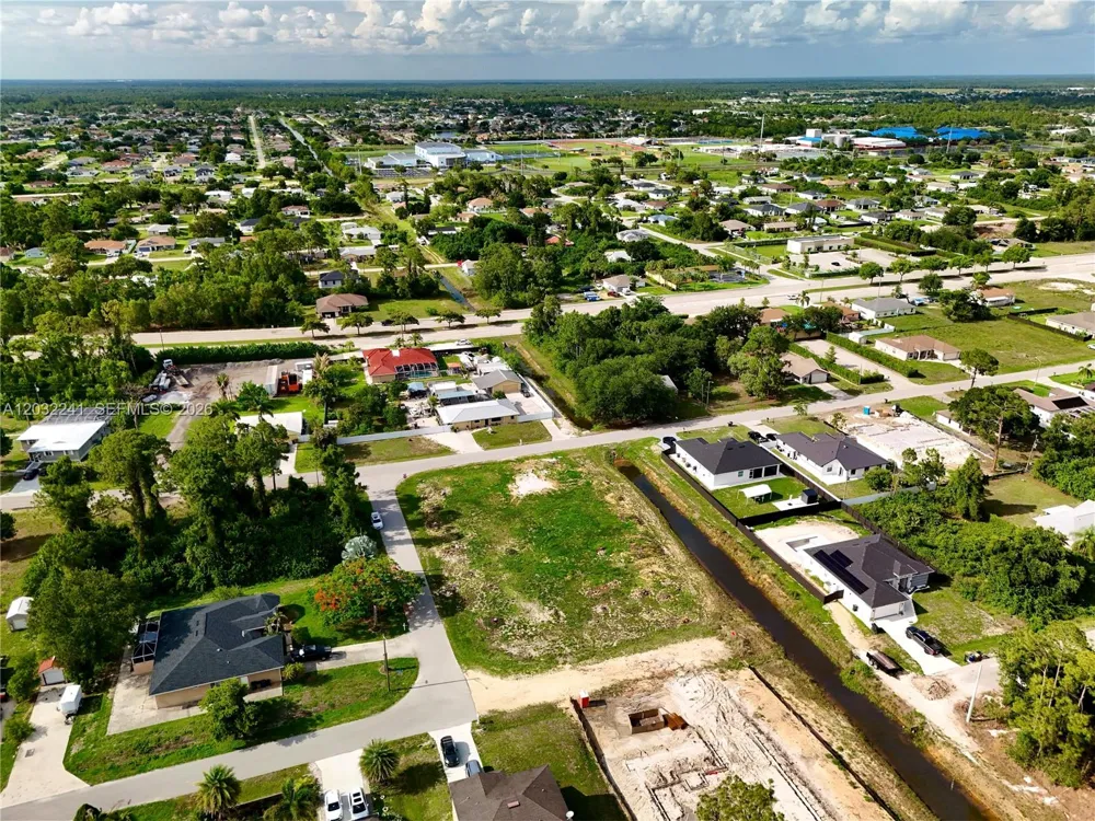 4th St W Lehigh Acres, FL 33971