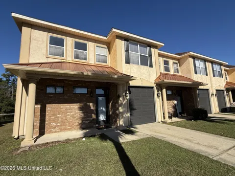 314 Capri Place