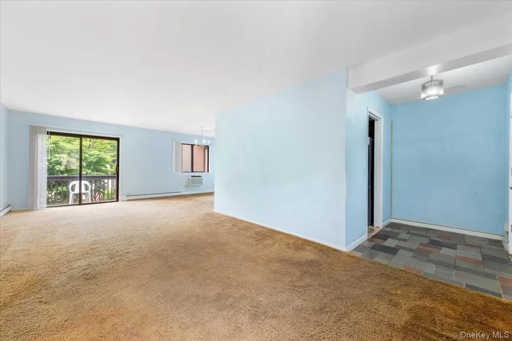8 Loudon Drive #13 Fishkill, NY 12524