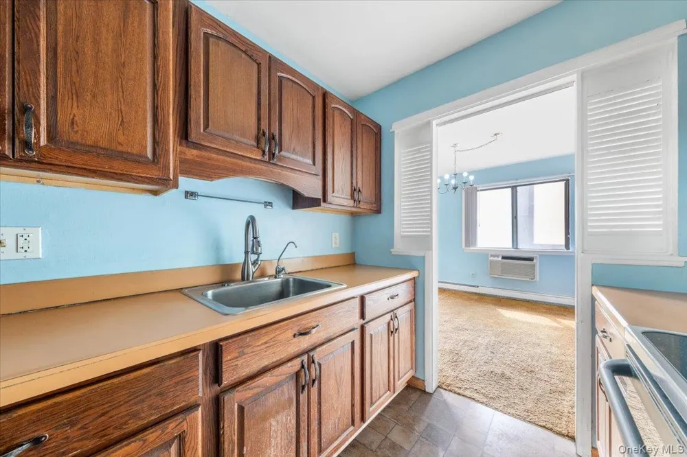 8 Loudon Drive #13 Fishkill, NY 12524