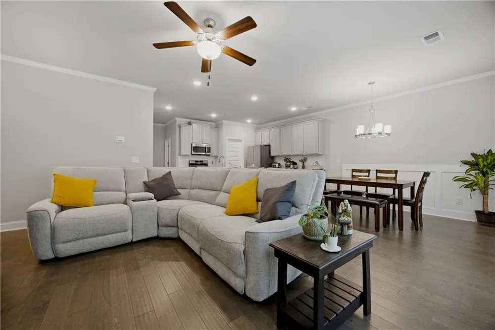 219 Yellowwood Way Woodstock, GA 30188