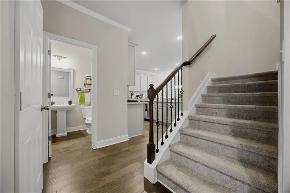 219 Yellowwood Way Woodstock, GA 30188