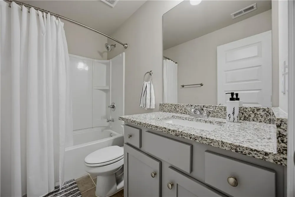 219 Yellowwood Way Woodstock, GA 30188