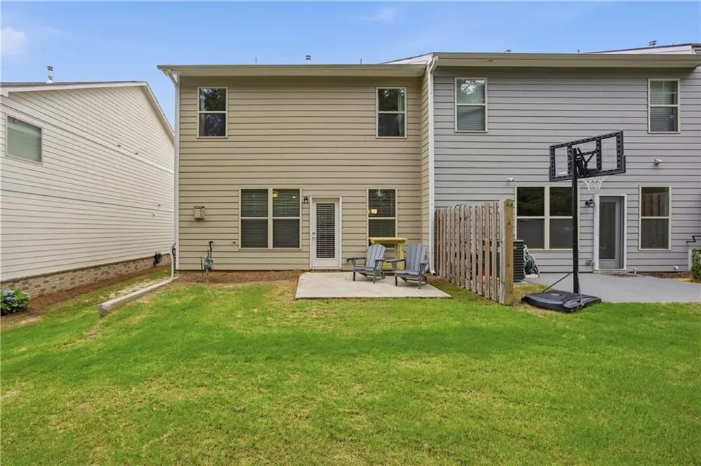 219 Yellowwood Way Woodstock, GA 30188
