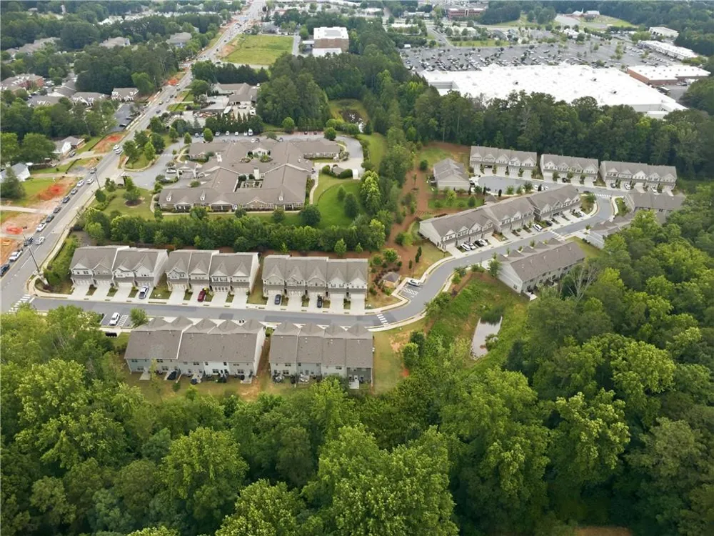 219 Yellowwood Way Woodstock, GA 30188