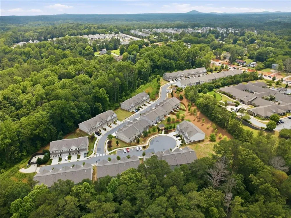 219 Yellowwood Way Woodstock, GA 30188