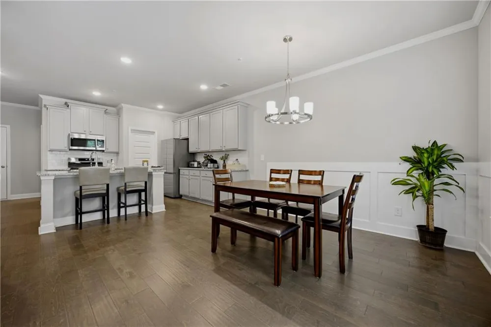 219 Yellowwood Way Woodstock, GA 30188