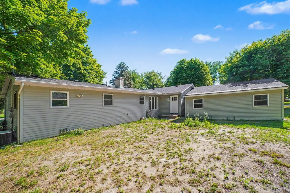 8220 E Upham Drive Chippewa Township, MI 48858