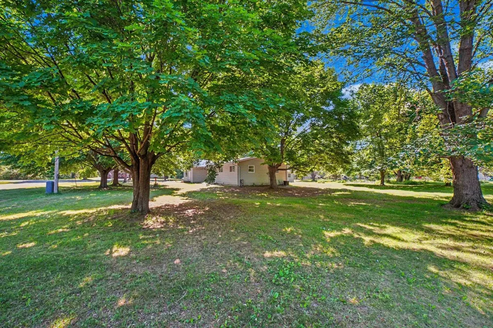 8220 E Upham Drive Chippewa Township, MI 48858
