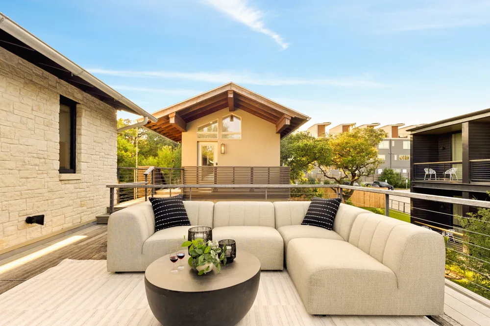 2309 S 4th Street Austin, TX 78704
