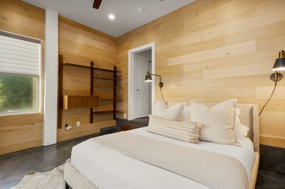 2309 S 4th Street Austin, TX 78704