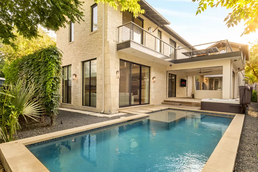 2309 S 4th Street Austin, TX 78704